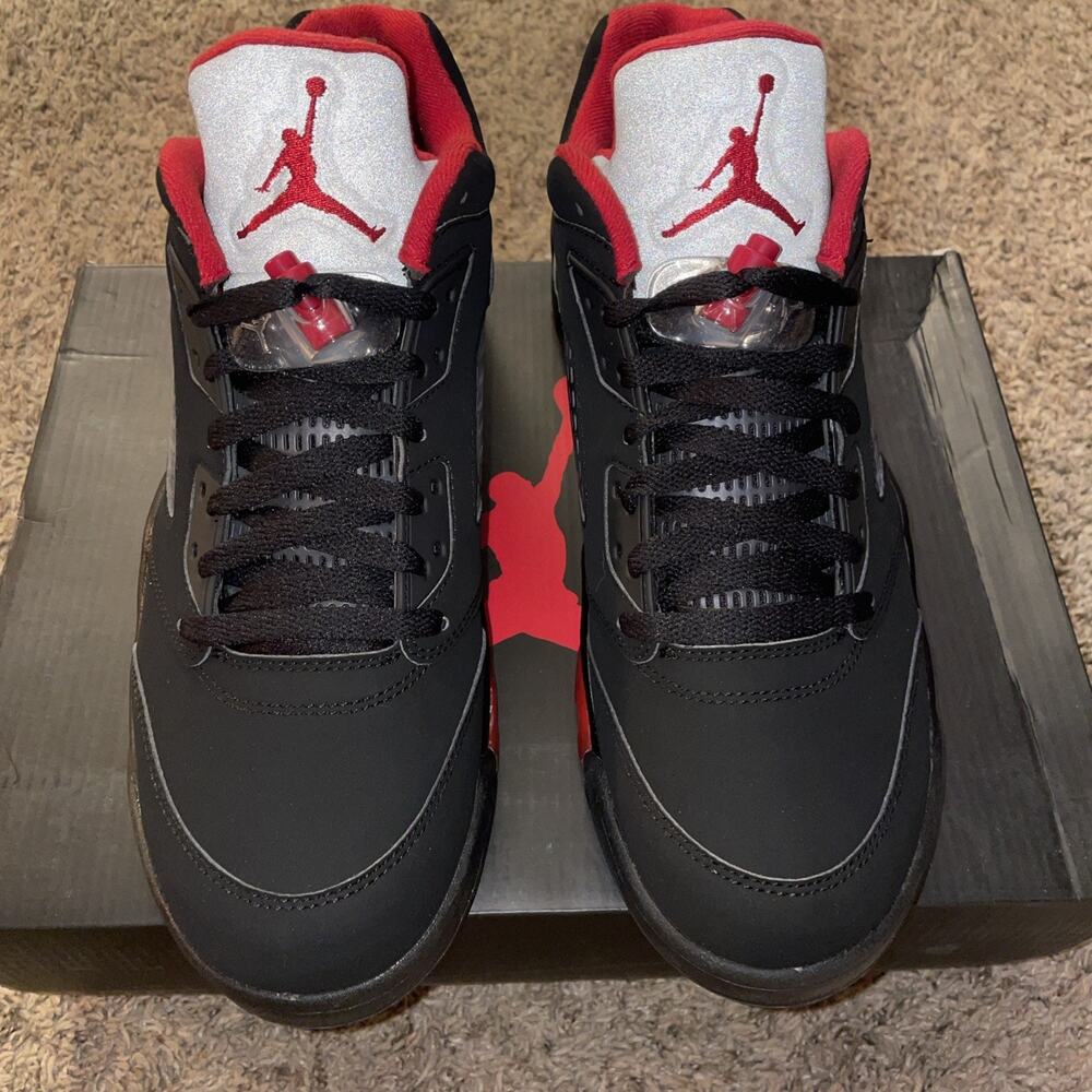 Size 10- Jordan 5 Retro Low Alternate 90 2016 NIB